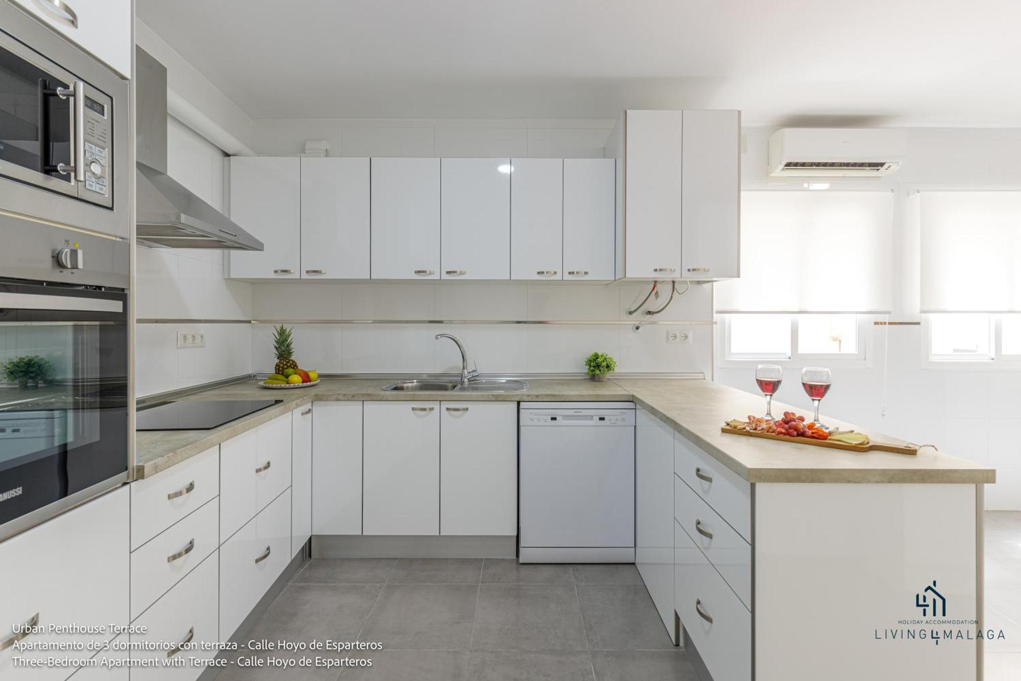Living4Malaga Urban Apartments Экстерьер фото